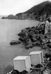 Bathing Huts At Anstey's Cove 1896, Torquay