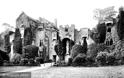 Compton Castle 1890, Torquay
