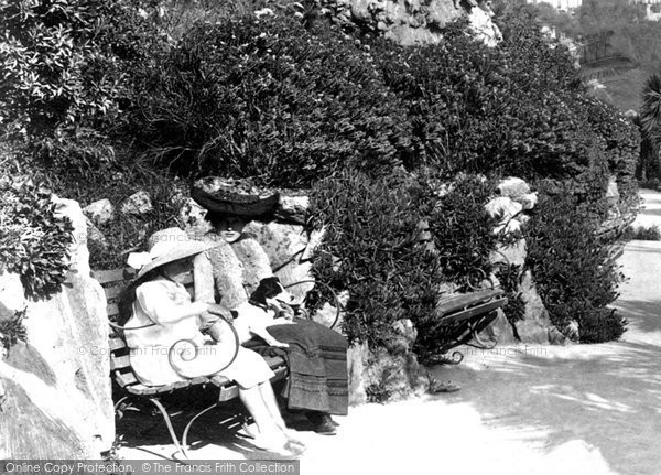 Photo of Torquay, Fashion 1906