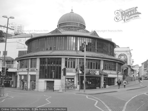 Photo of Torquay, Fleet Walk 2005