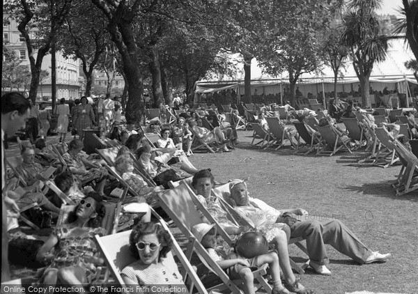 Photo of Torquay, Listening To The Band 1948