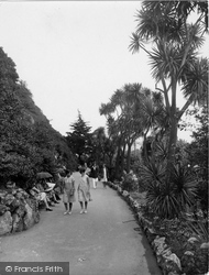 Rock Walk 1928, Torquay