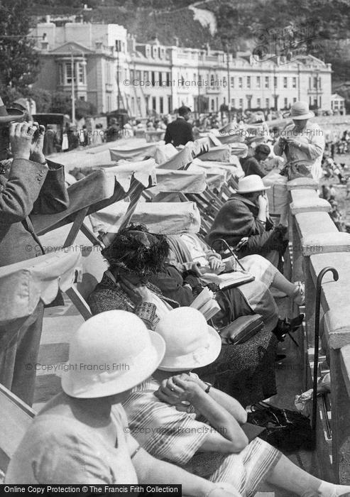 Photo of Torquay, Torre Abbey Promenade 1924