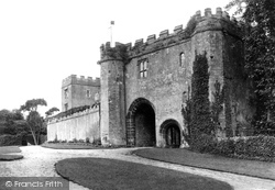 Gateway 1907, Torre Abbey