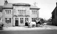 A Waggonette At The George Hotel c.1965, Torrisholme