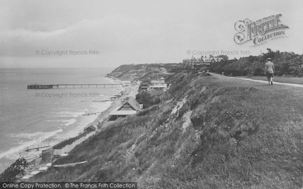 Photo of Totland Bay, 1923