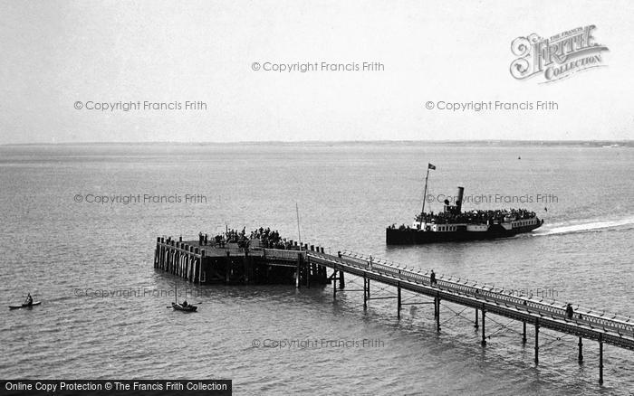 Photo of Totland Bay, Steamer And Pier 1923