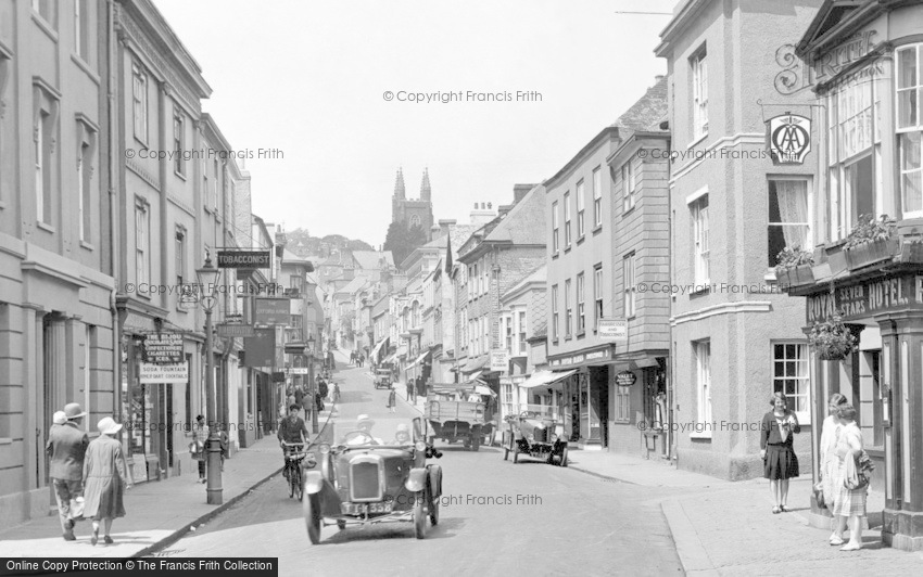 Totnes, Car in Fore Street 1928