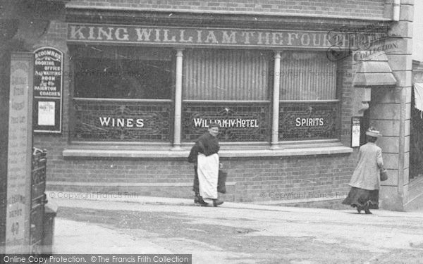 Photo of Totnes, King William The Fourth Hotel 1906