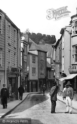 Men In The High Street 1896, Totnes