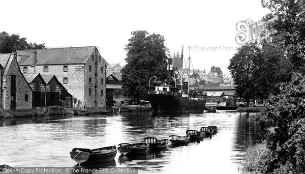 Photo of Totnes, River Dart 1931