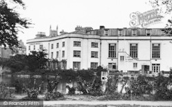 Seymour Hotel c.1950, Totnes