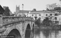 The Bridge c.1950, Totnes
