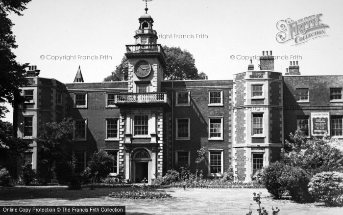 Photo of Tottenham, Bruce Castle 1951