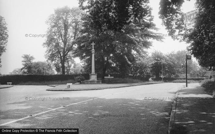 Photo of Totteridge, Memorial Corner c.1955