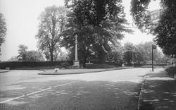 Memorial Corner c.1955, Totteridge