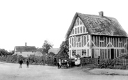 The Village 1897, Totternhoe