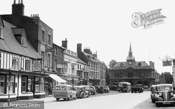 Market Place And Town Hall c.1955, Towcester