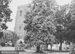 St Laurence's Church c.1965, Towcester