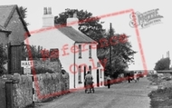 The Cross Roads c.1936, Towyn