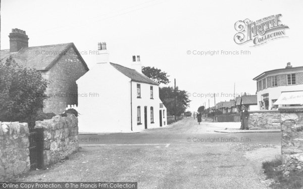 Photo of Towyn, The Cross Roads c.1936