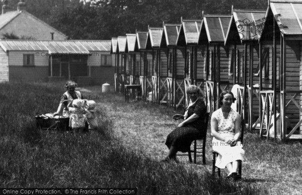 Photo of Towyn, Women At Whitby's Camp 1936