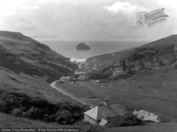 Photo of Trebarwith, The Valley And Gull Rock 1935