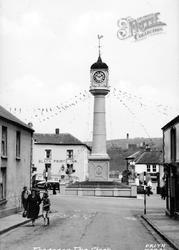 Clock c.1955, Tredegar