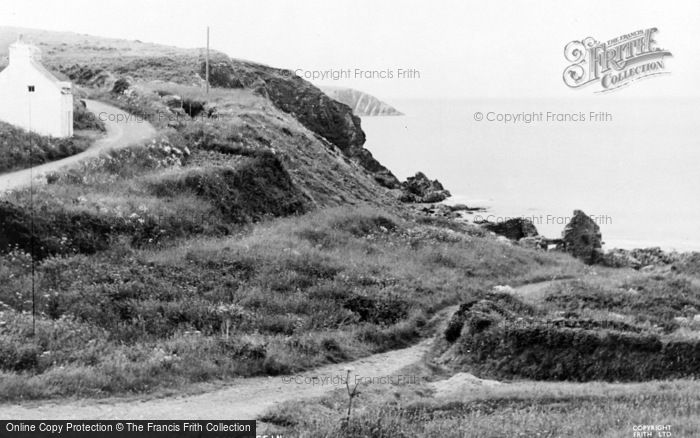 Photo of Trefin, Aberfelyn Bay c.1955