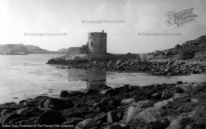 Photo of Tresco, Cromwell's Castle c.1955