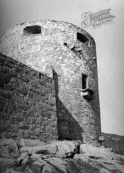 Cromwell's Castle c.1955, Tresco