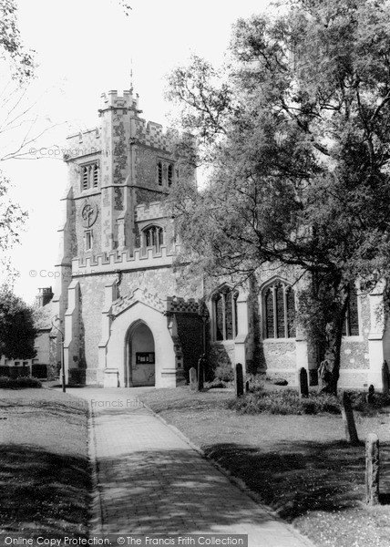 Photo of Tring, St Peter And St Paul's Church c.1960