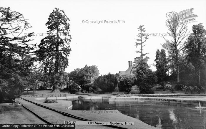 Photo of Tring, The Old Memorial Gardens c.1965