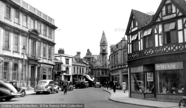 Photo of Trowbridge, Fore Street c.1950