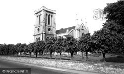 Holy Trinity Church c.1965, Trowbridge