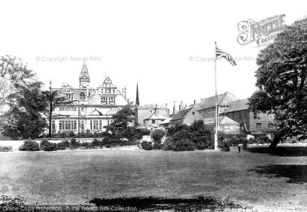Photo of Trowbridge, People's Park And Town Hall 1900