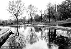 People's Park ,The Lake c.1955, Trowbridge