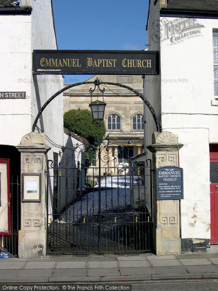 Photo of Trowbridge, The Emmanuel Baptist Church, Church Street 2004