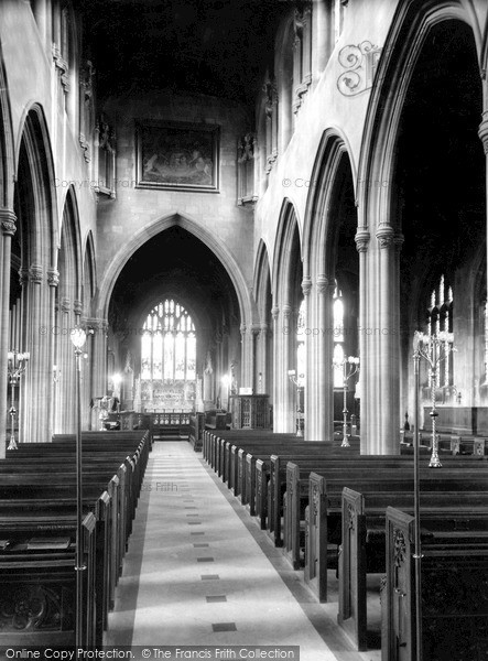 Photo of Trowbridge, The Nave, St James' Parish Church c.1955