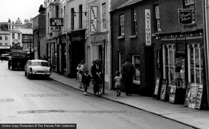 Photo of Truro, Pydar Street c.1960