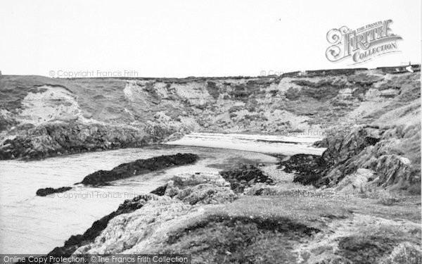 Photo of Tudweiliog, Porthysgaden Beach c.1955