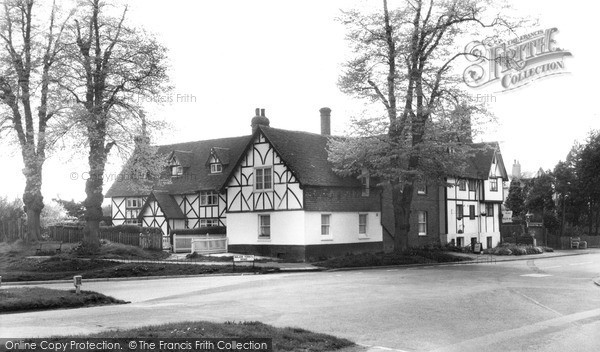 Photo of Tunbridge Wells, Major Yorks Road c.1965