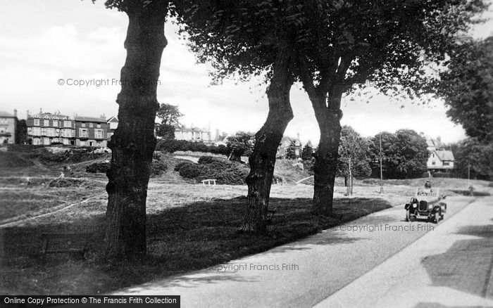 Photo of Tunbridge Wells, Mount Ephraim From The Common c.1925