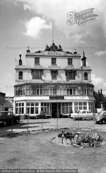 Photo of Tunbridge Wells, Mount Ephraim Hotel c.1965