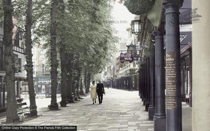 Photo of Tunbridge Wells, The Pantiles c.1955