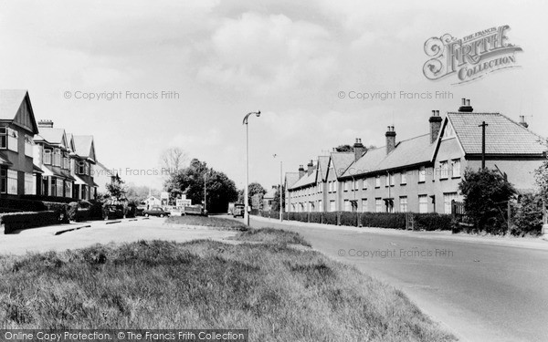 Photo of Turnford, High Road c.1965