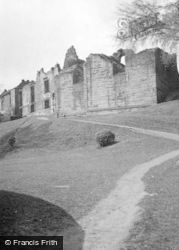 Castle 1948, Tutbury