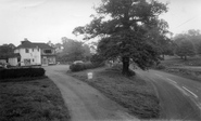 The Yellow Broom Grill c.1965, Twemlow Green