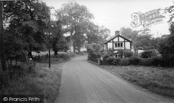 Twemlow Cottage c.1965, Twemlow Green