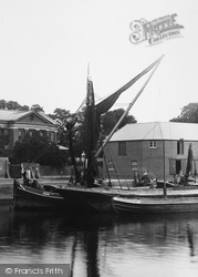 A Thames Barge 1899, Twickenham